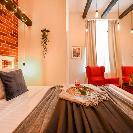 Διαμέρισμα Gingerbread. Central Studio Near Sanador Hospital Βουκουρέστι